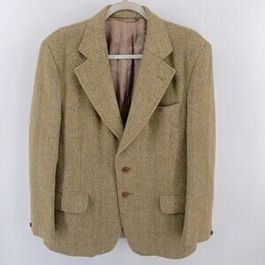 Vintage Harris Tweed 100% wool tweed two button double vent sport coat blazer